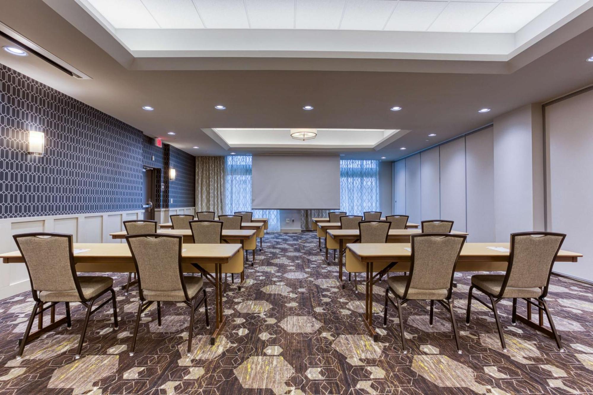 Drury Inn & Suites Cleveland بيتشوُود المظهر الخارجي الصورة