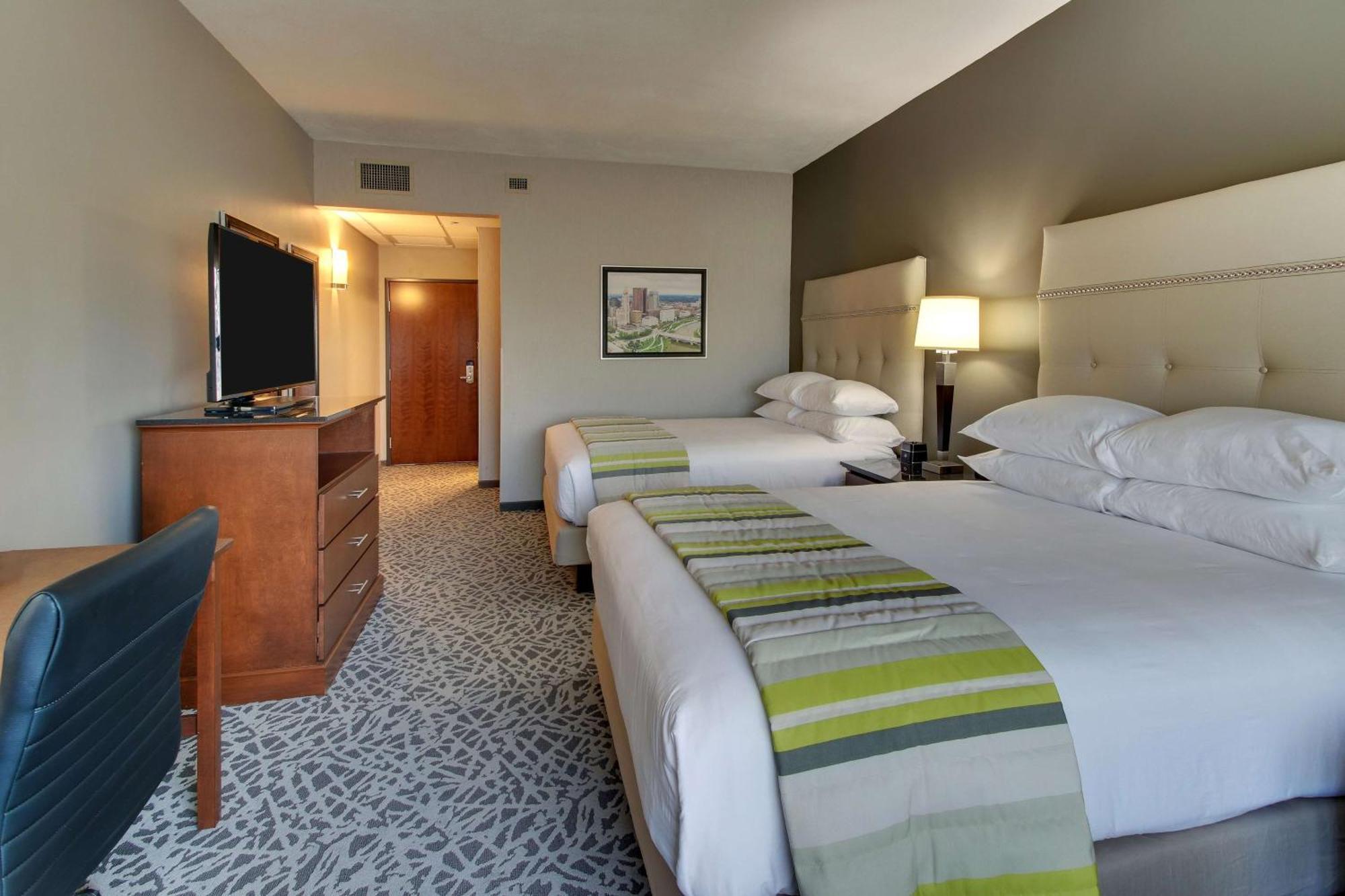 Drury Inn & Suites Cleveland بيتشوُود المظهر الخارجي الصورة