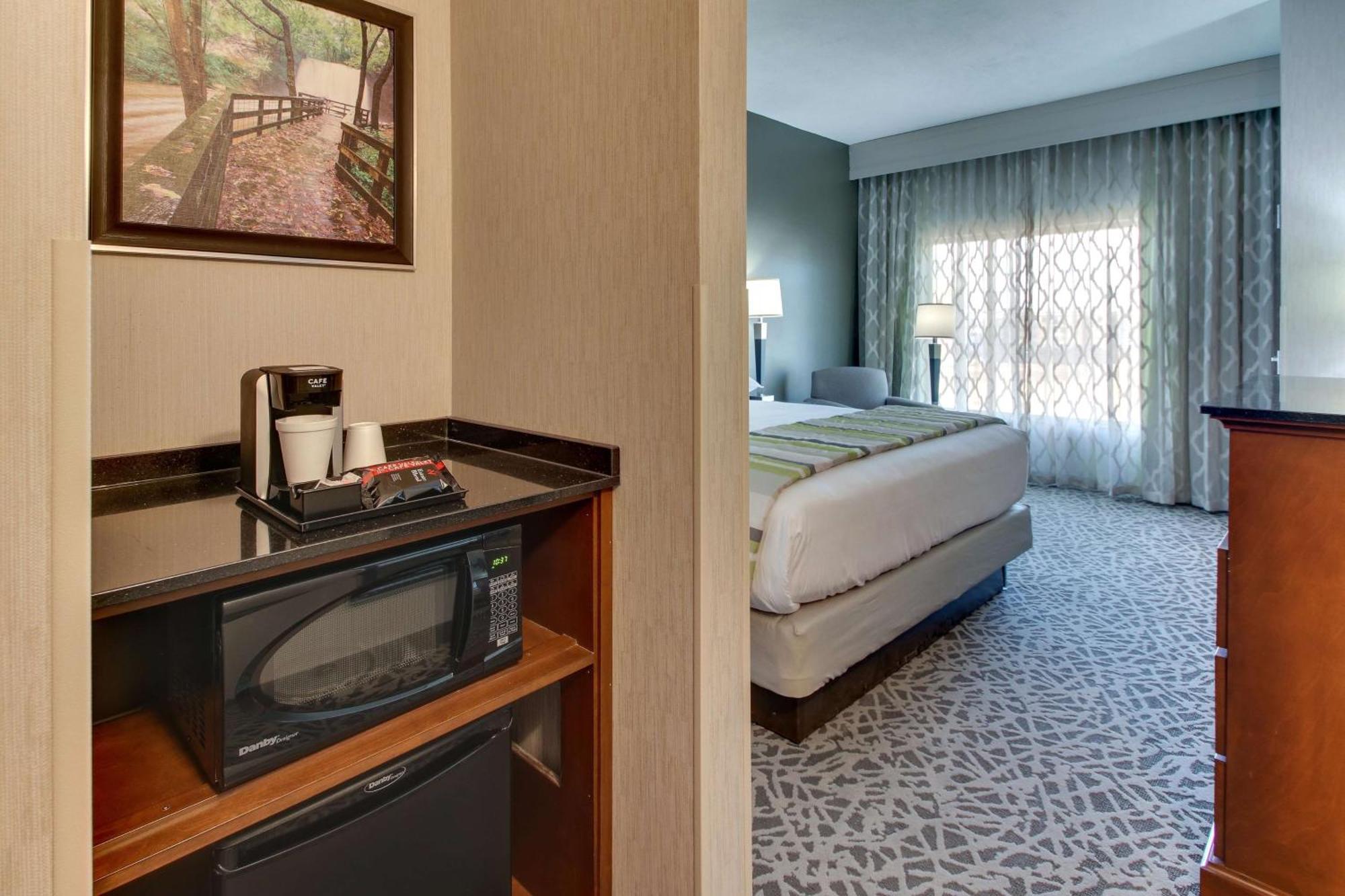 Drury Inn & Suites Cleveland بيتشوُود المظهر الخارجي الصورة