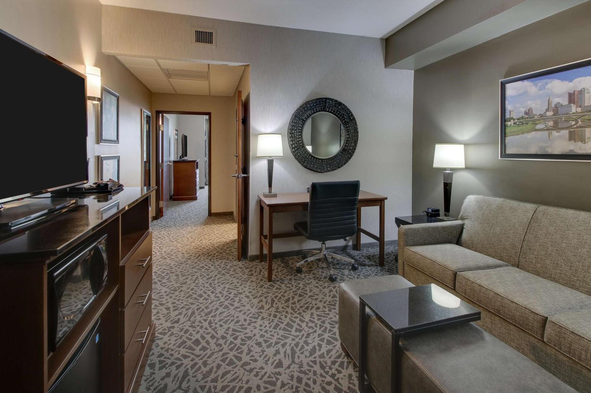 Drury Inn & Suites Cleveland بيتشوُود المظهر الخارجي الصورة