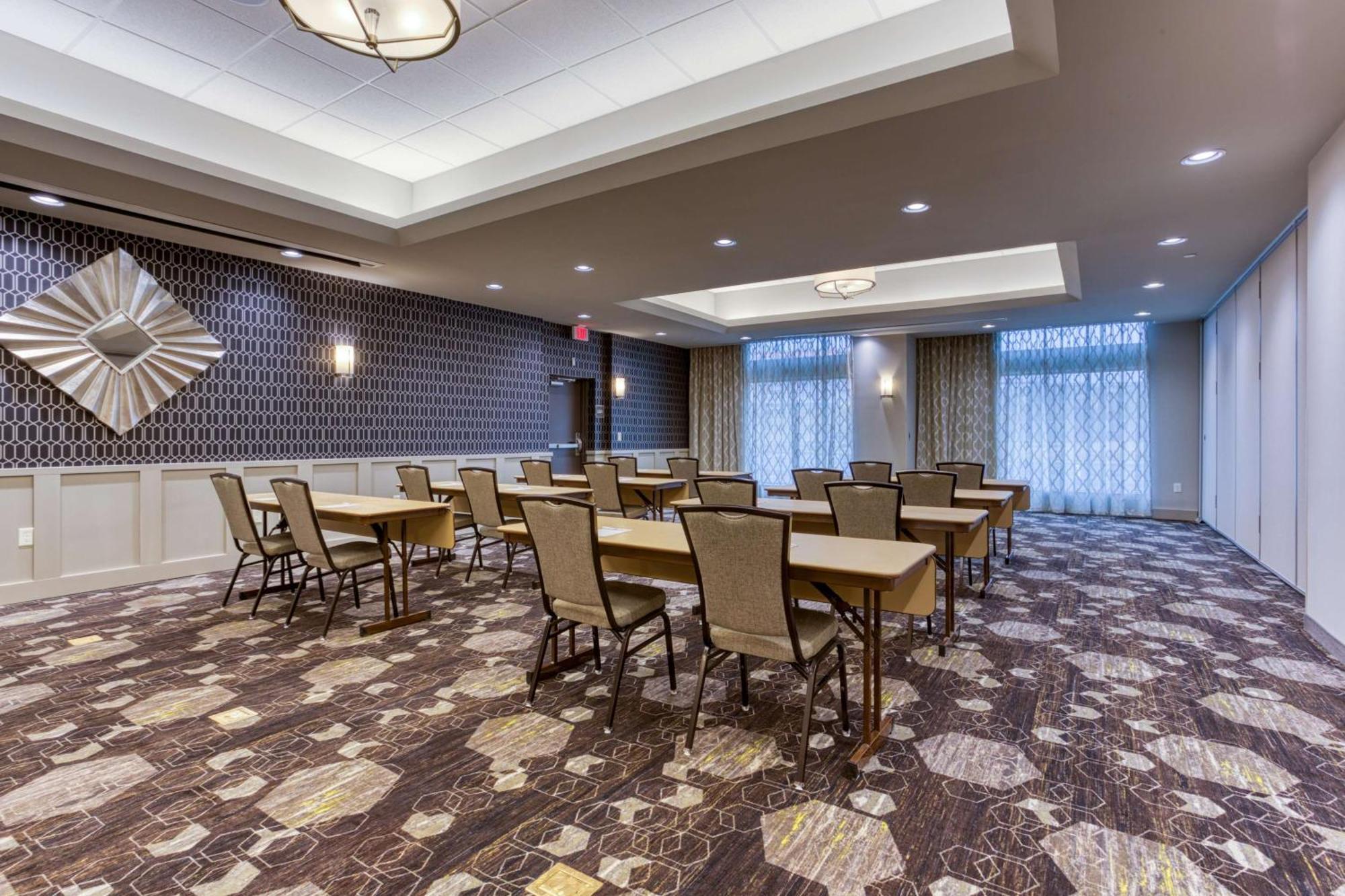 Drury Inn & Suites Cleveland بيتشوُود المظهر الخارجي الصورة